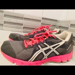 Women’s ASIC Sneaker